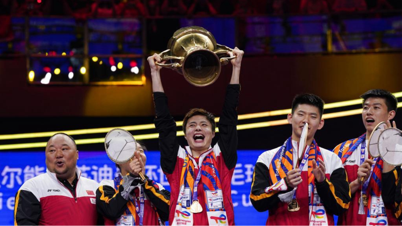 Kaiyun- 排球季后赛,海滨铁骑队与闽南海豚队鏖战,VAR改判成焦点!高压逼抢成功