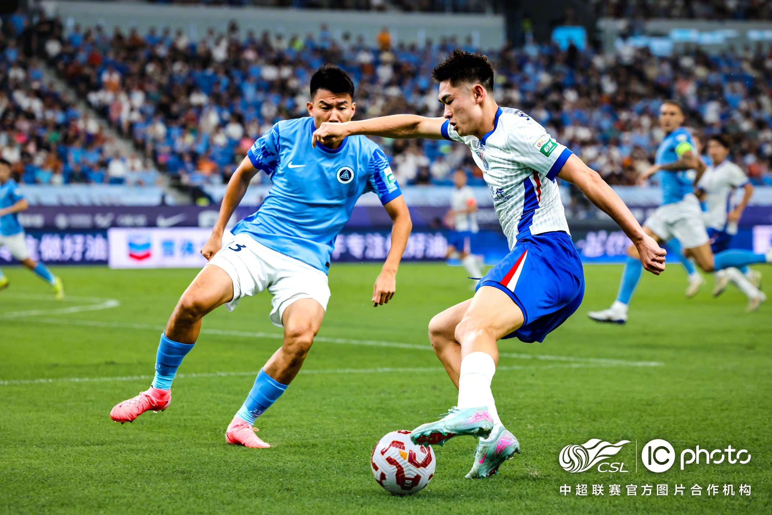 开云体育-上海申花训练开放日,冲刺阶段回应争议引欢呼,意大利杯在即,纪律约束更严格的简单介绍