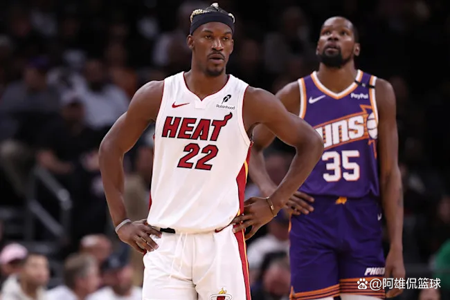 Kaiyun-包含杜兰特回归赛场，精彩发挥首场状态亮眼，勇士观众沸腾！的词条